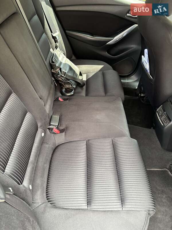 Седан Mazda 6 2014 в Запоріжжі