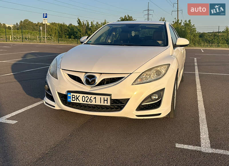 Лифтбек Mazda 6 2010 в Ровно