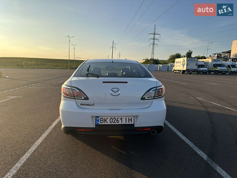 Лифтбек Mazda 6 2010 в Ровно