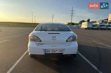 Лифтбек Mazda 6 2010 в 
