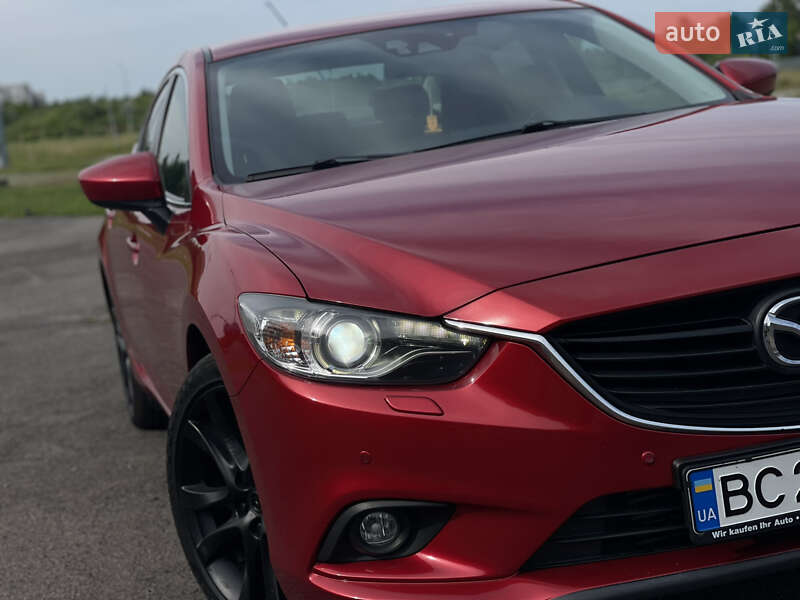 Седан Mazda 6 2012 в Львове