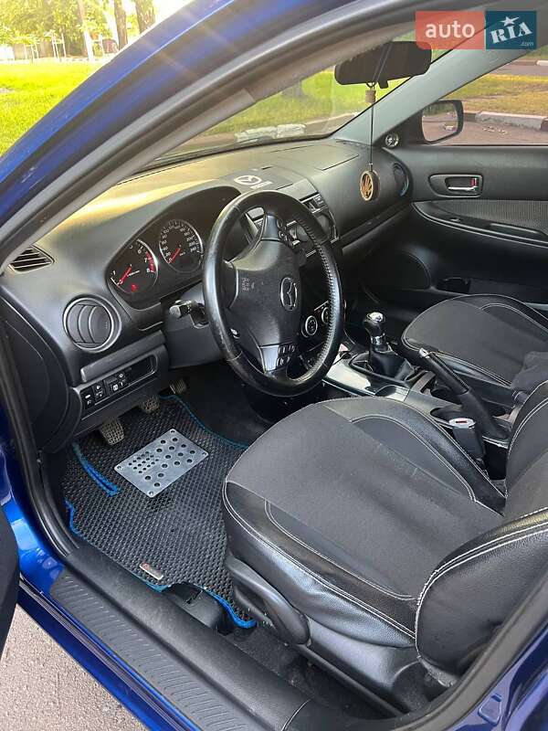Седан Mazda 6 2003 в Бучі