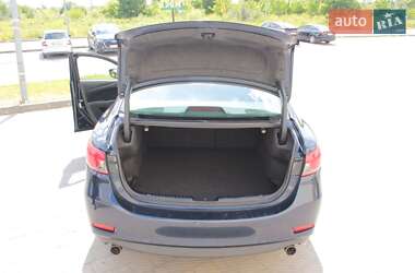 Седан Mazda 6 2015 в 