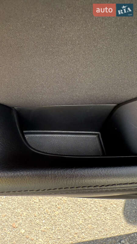 Седан Mazda 6 2015 в Кропивницком