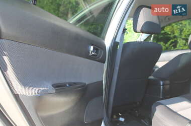 Седан Mazda 6 2005 в 