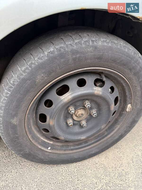 Лифтбек Mazda 6 2005 в Днепре