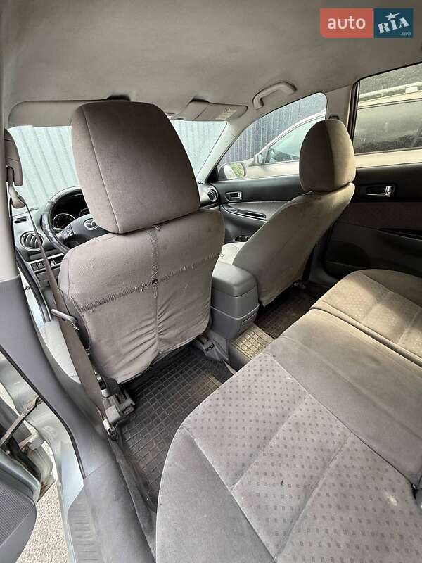 Лифтбек Mazda 6 2005 в Днепре