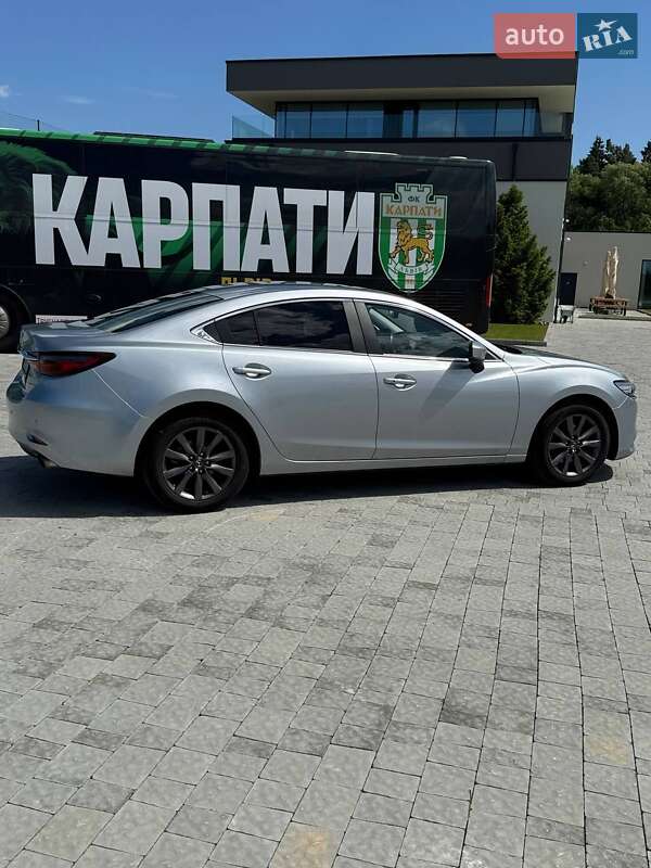 Седан Mazda 6 2021 в 