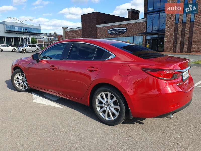 Седан Mazda 6 2016 в Киеве