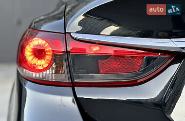 Седан Mazda 6 2014 в 