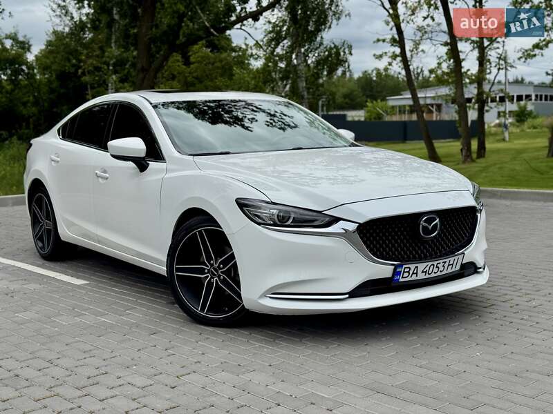 Седан Mazda 6 2018 в Киеве