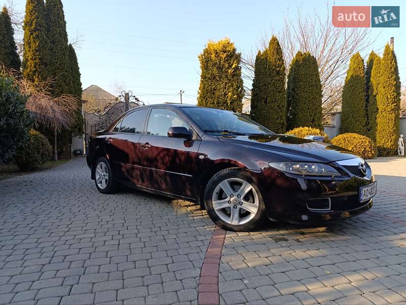 Седан Mazda 6 2006 в Ужгороде