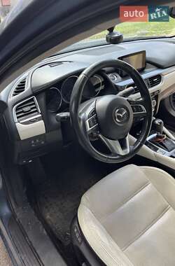 Седан Mazda 6 2015 в 
