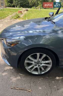 Седан Mazda 6 2015 в 