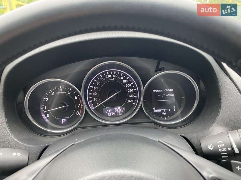 Седан Mazda 6 2014 в 