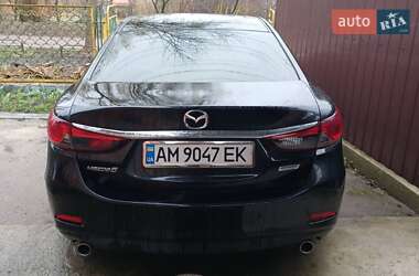 Седан Mazda 6 2014 в 