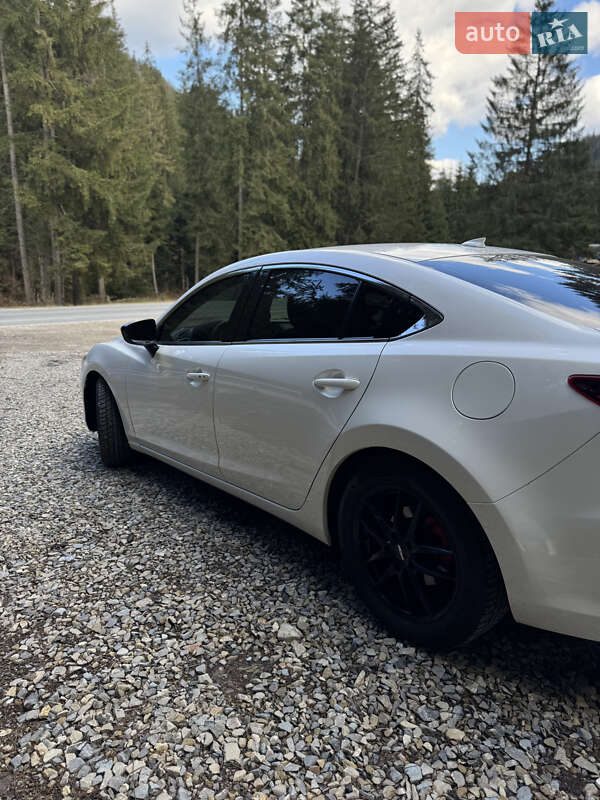 Седан Mazda 6 2013 в Ивано-Франковске