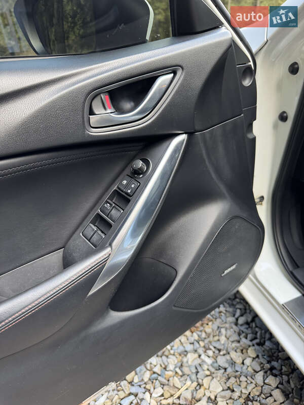 Седан Mazda 6 2013 в Ивано-Франковске