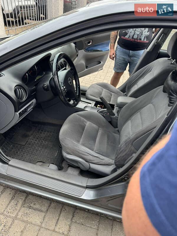Седан Mazda 6 2003 в Одессе
