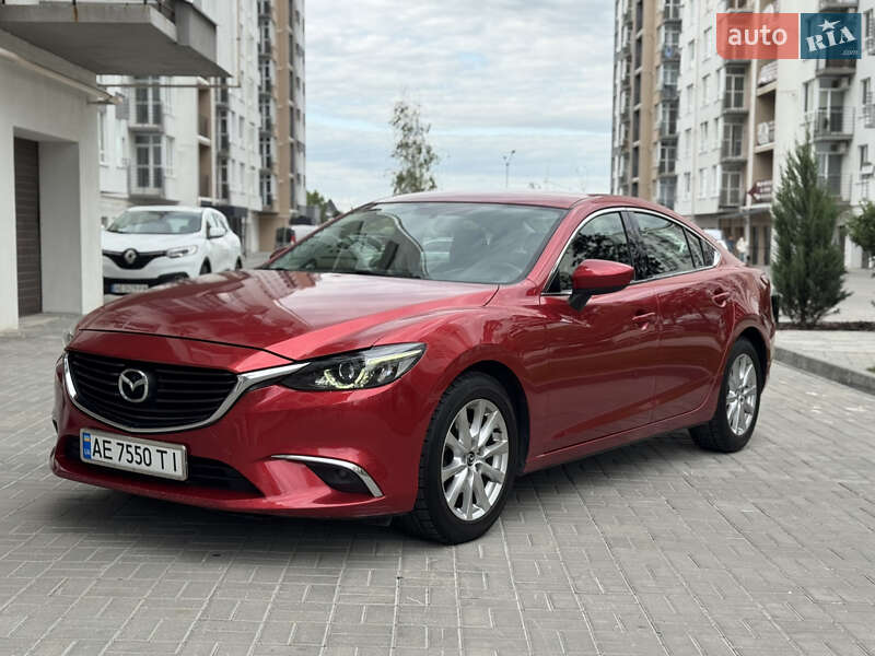 Седан Mazda 6 2015 в 