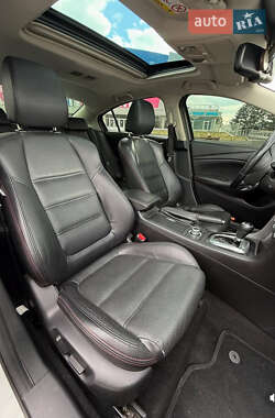 Седан Mazda 6 2014 в 