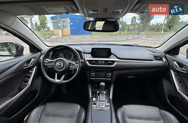 Седан Mazda 6 2016 в 