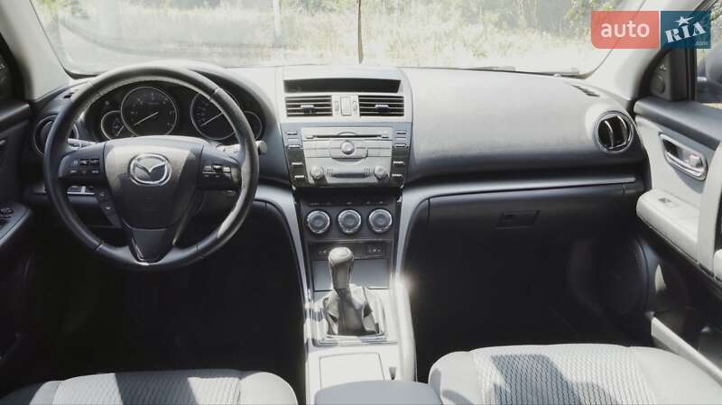 Лифтбек Mazda 6 2010 в Черкассах фото 12 Лифтбек Mazda 6 2010 в Черкассах