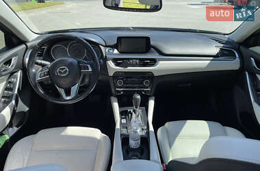 Седан Mazda 6 2016 в 