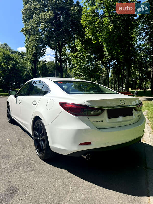 Седан Mazda 6 2016 в Києві