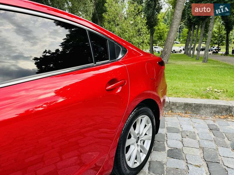 Седан Mazda 6 2017 в Киеве