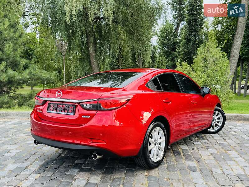 Седан Mazda 6 2017 в Киеве