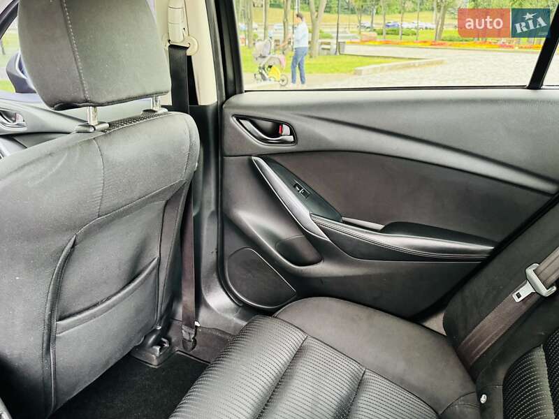 Седан Mazda 6 2017 в Киеве