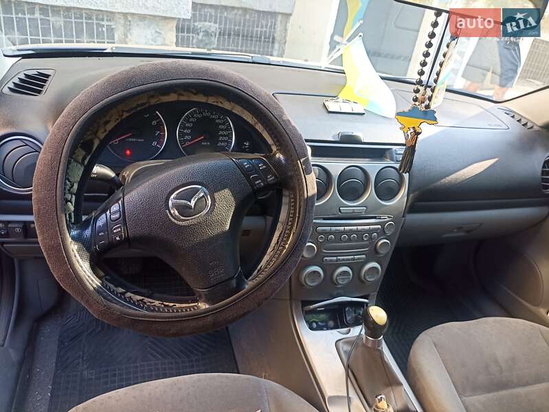 Mazda 6 2003