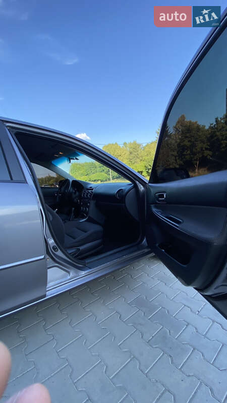 Лифтбек Mazda 6 2003 в Ровно