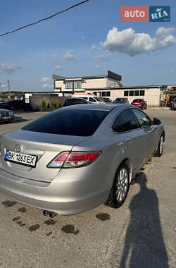 Седан Mazda 6 2011 в 