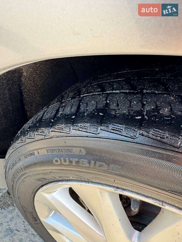 Седан Mazda 6 2011 в Вараше
