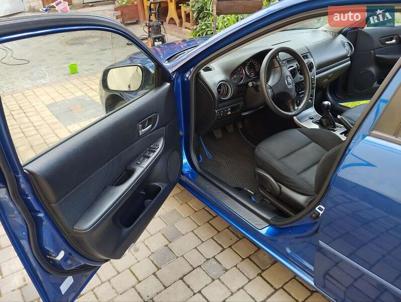 Седан Mazda 6 2005 в Луцке