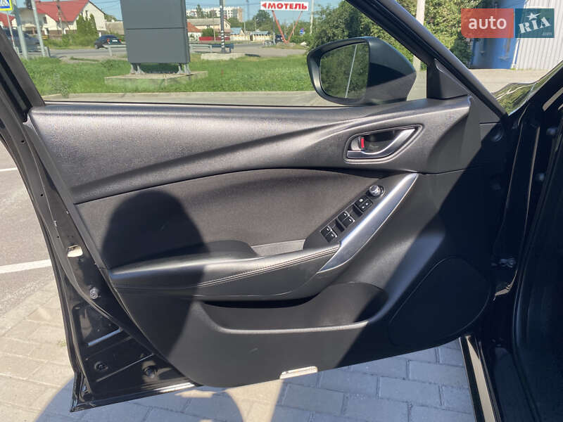 Седан Mazda 6 2015 в Полтаве