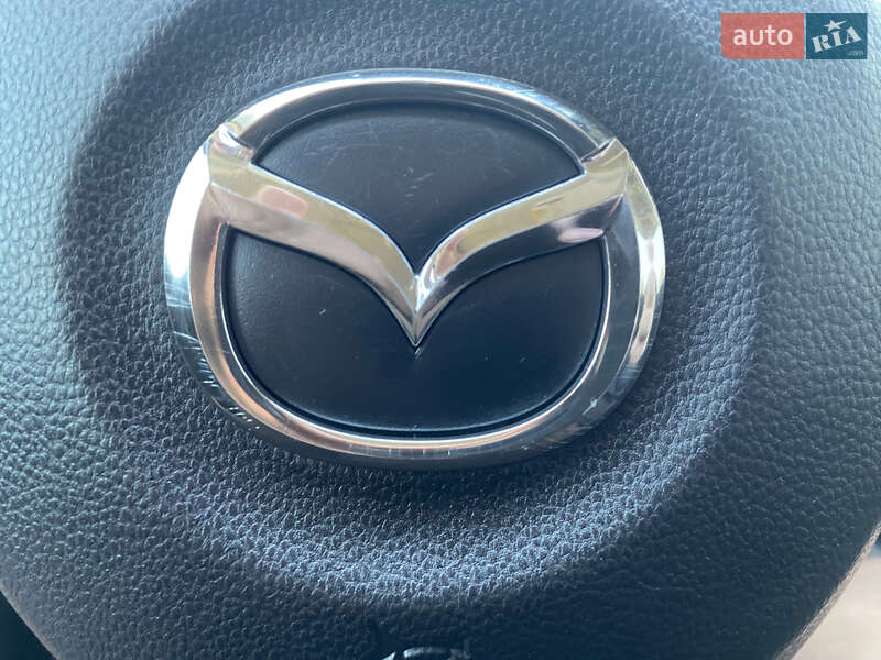 Седан Mazda 6 2015 в Полтаве