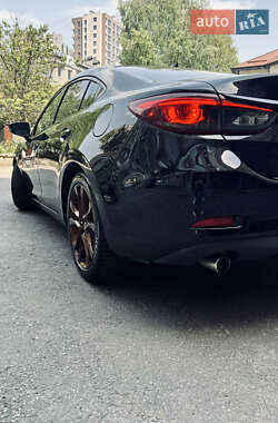 Седан Mazda 6 2015 в 