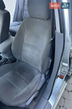 Лифтбек Mazda 6 2004 в 