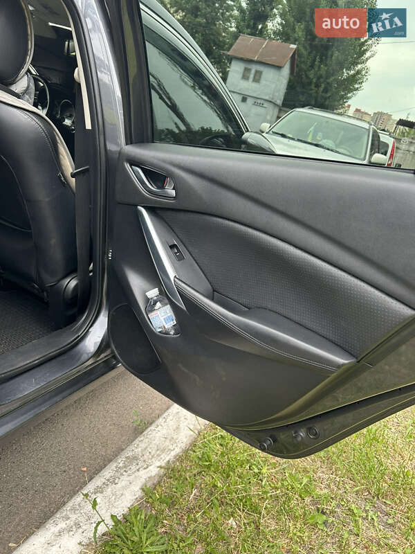 Седан Mazda 6 2013 в Крюковщине