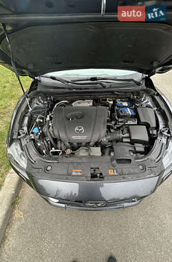 Седан Mazda 6 2013 в 