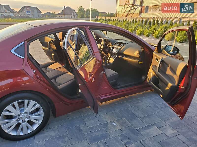 Седан Mazda 6 2009 в Луцке