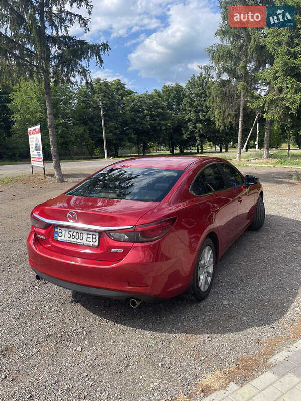 Седан Mazda 6 2015 в Хороле