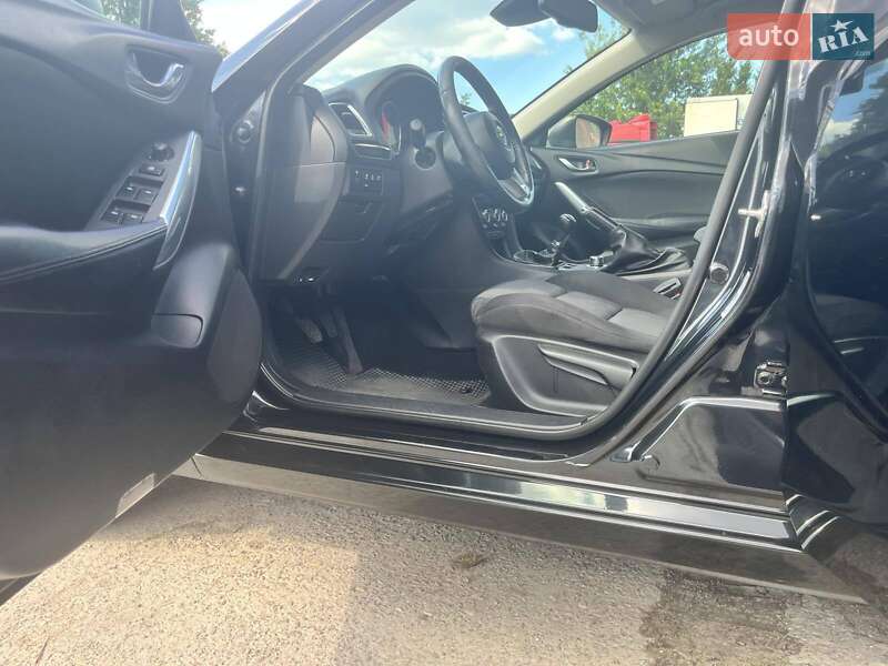 Универсал Mazda 6 2014 в Киеве