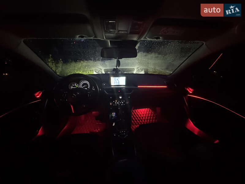 Седан Mazda 6 2015 в Дніпрі