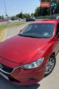 Седан Mazda 6 2014 в 