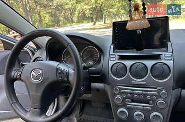 Седан Mazda 6 2004 в 