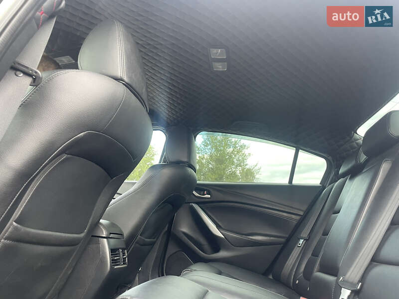 Седан Mazda 6 2014 в Херсоне